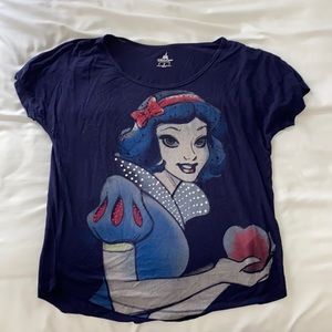 Disney Show White flowy shirt!